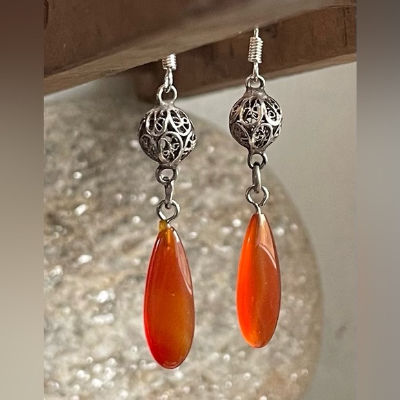 Silver & Carnelian bohemian dangling earrings, vintage - Picture 4 of 8